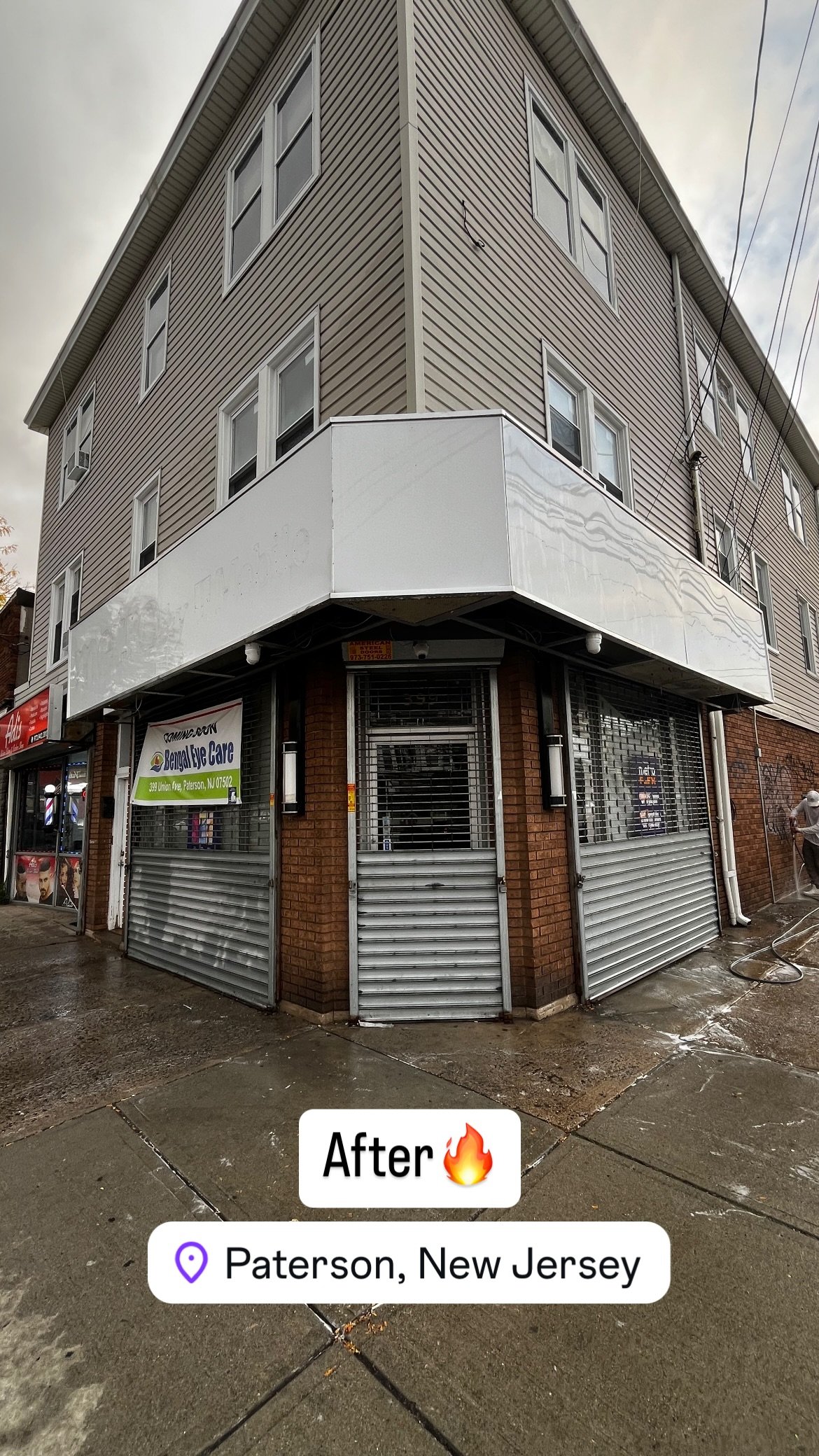 Clean commercial storefront after commercial pressure washing NJ